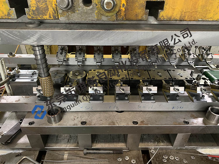 二次元機(jī)械手 二次元機(jī)械手