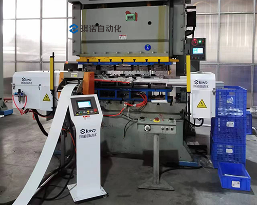 沖壓機(jī)械手